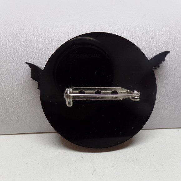Glitter Acrylic Bats in Moon Brooch - Picture 2 of 3